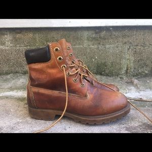 Vintage Timberland Hiking Boots